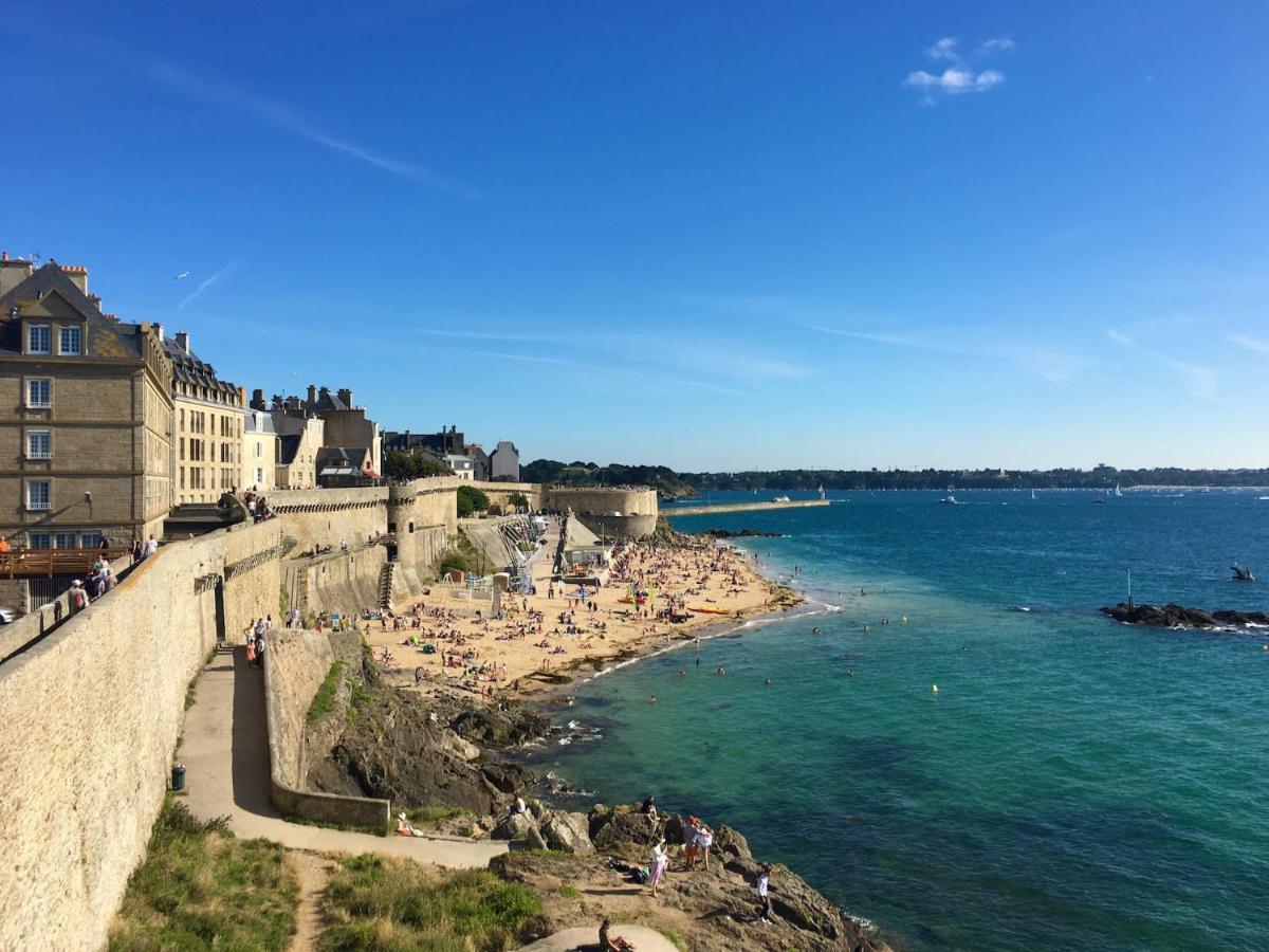 Le Gite De Mireloup Plerguer Exterior foto